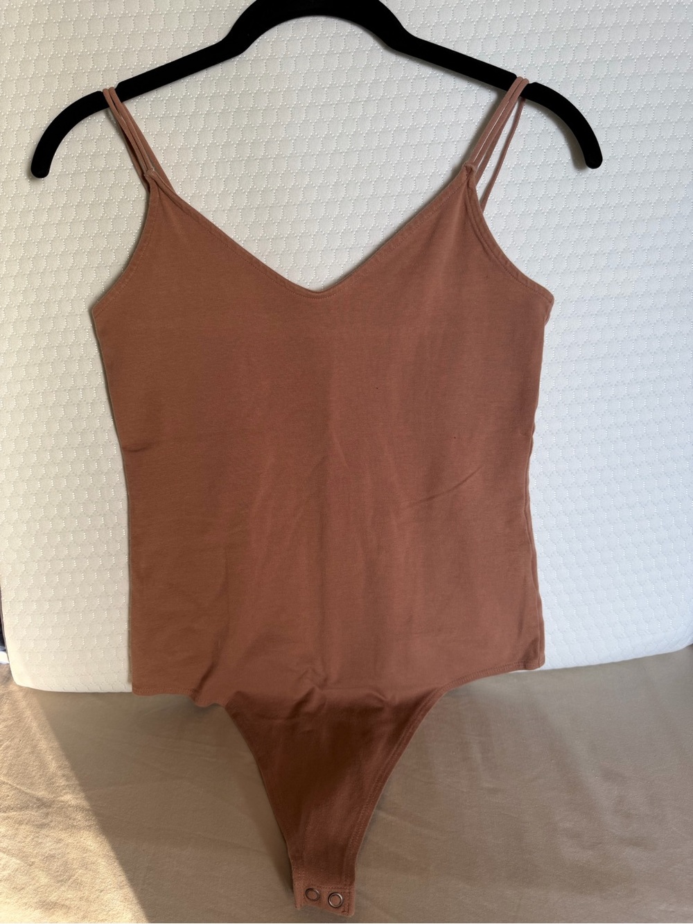 Women's American Eagle Beige V-Neck Bodysuit Spaghetti Strap